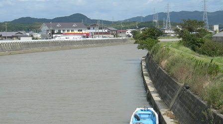 三原川河口3.jpg