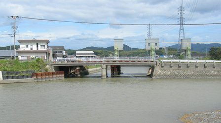 三原川河口5.jpg