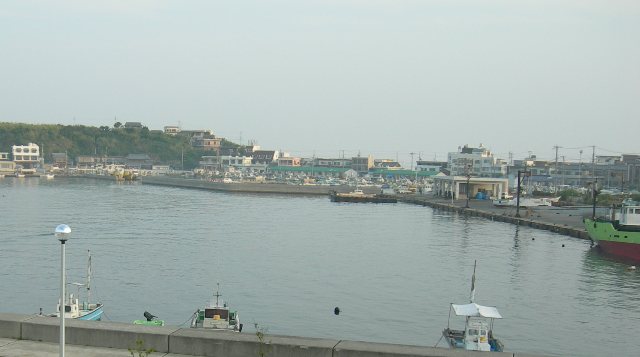 丸山漁港02.JPG