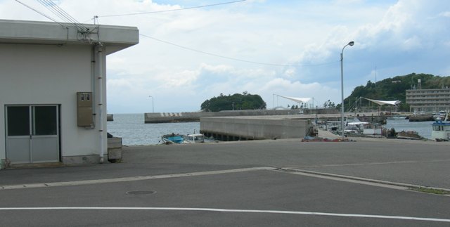 丸山漁港18.JPG