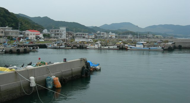 由良漁港09.JPG