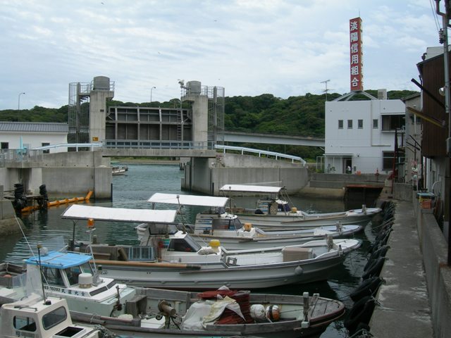 由良漁港17.JPG
