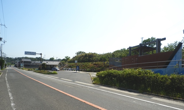 緑の道しるべ角川公園3.jpg